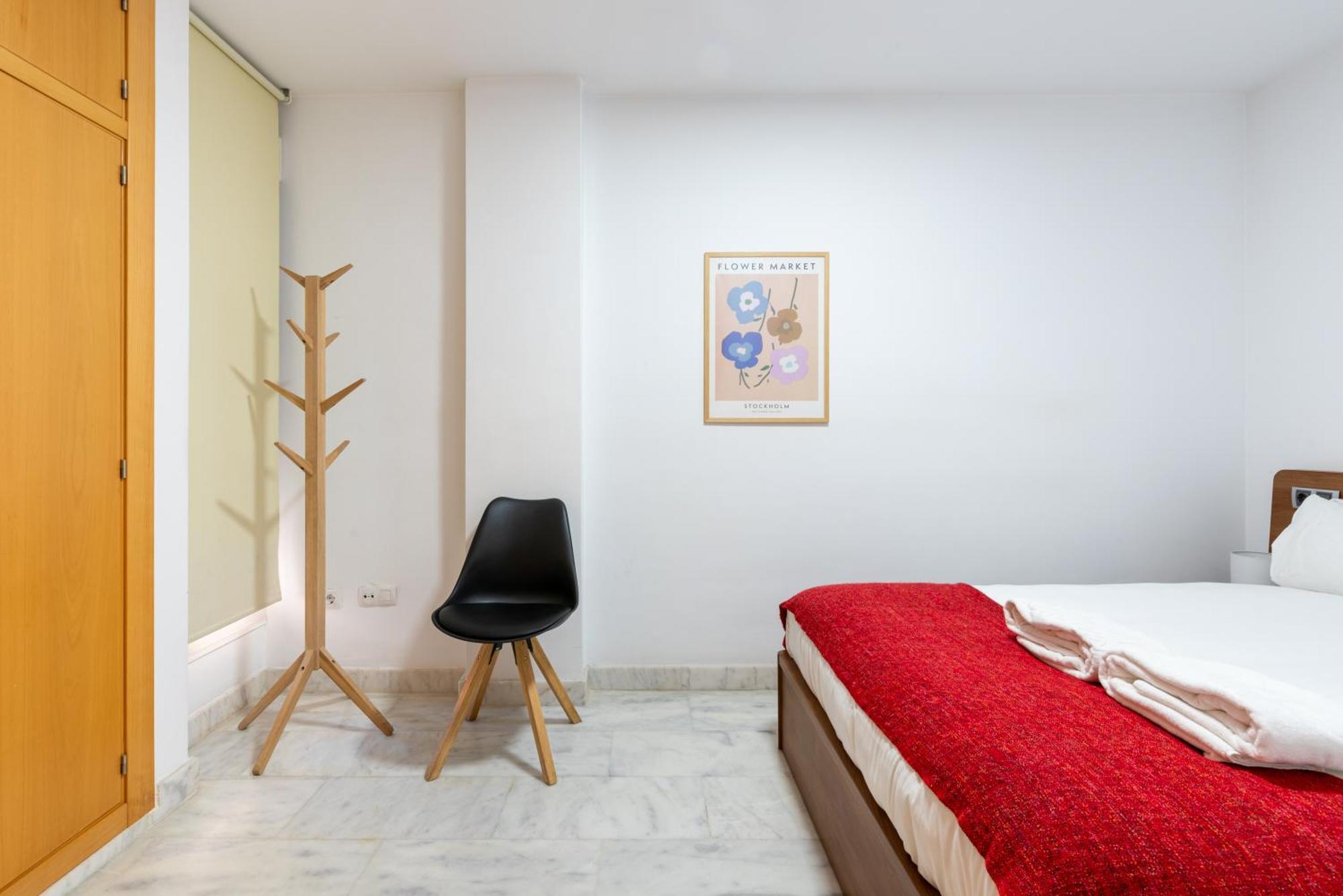 Wintowinrentals Quiet Apartment, Good Location, Free Parking Málaga Exterior foto